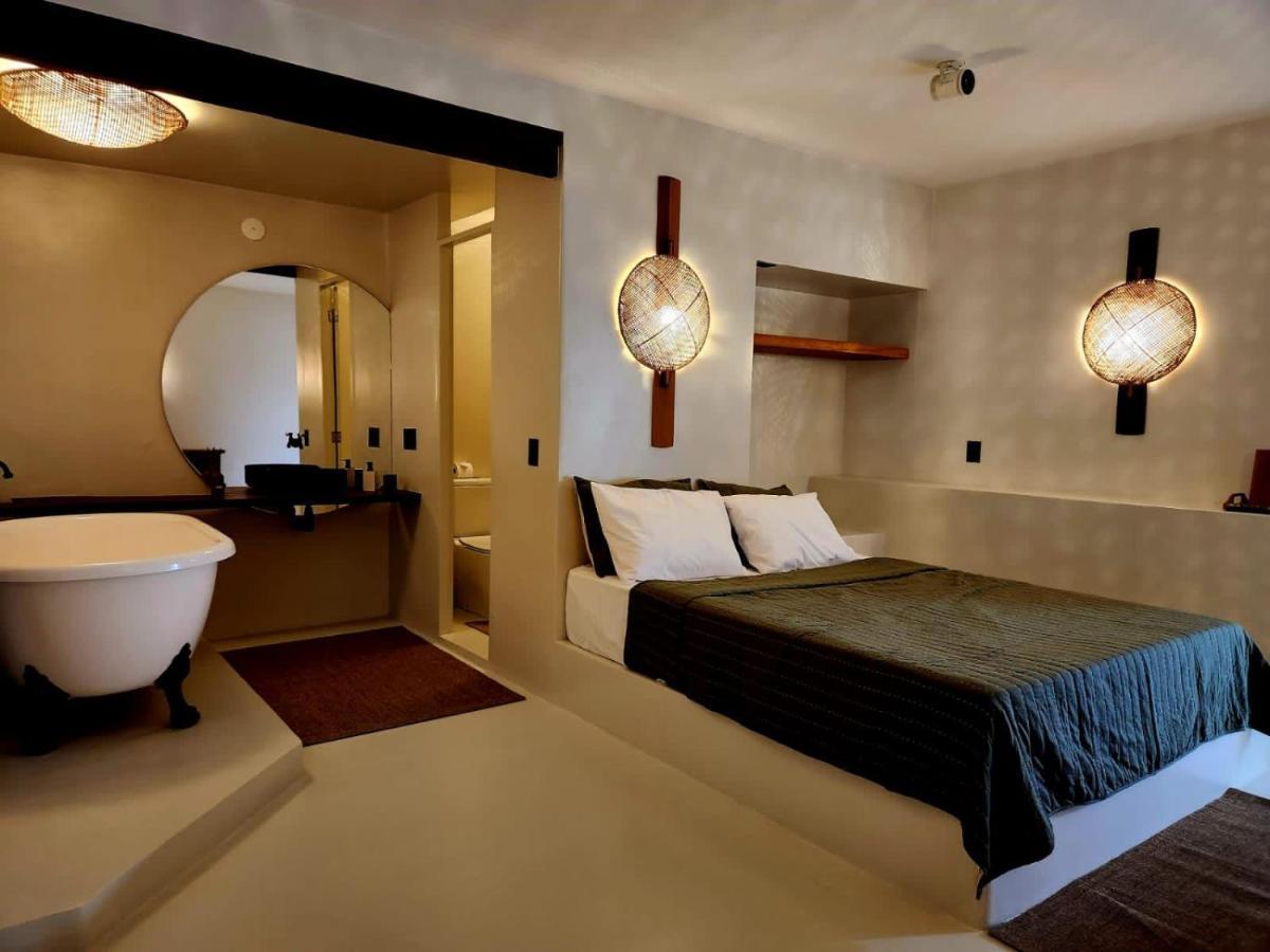 Outro Beach Hotel 卡姆布库 外观 照片