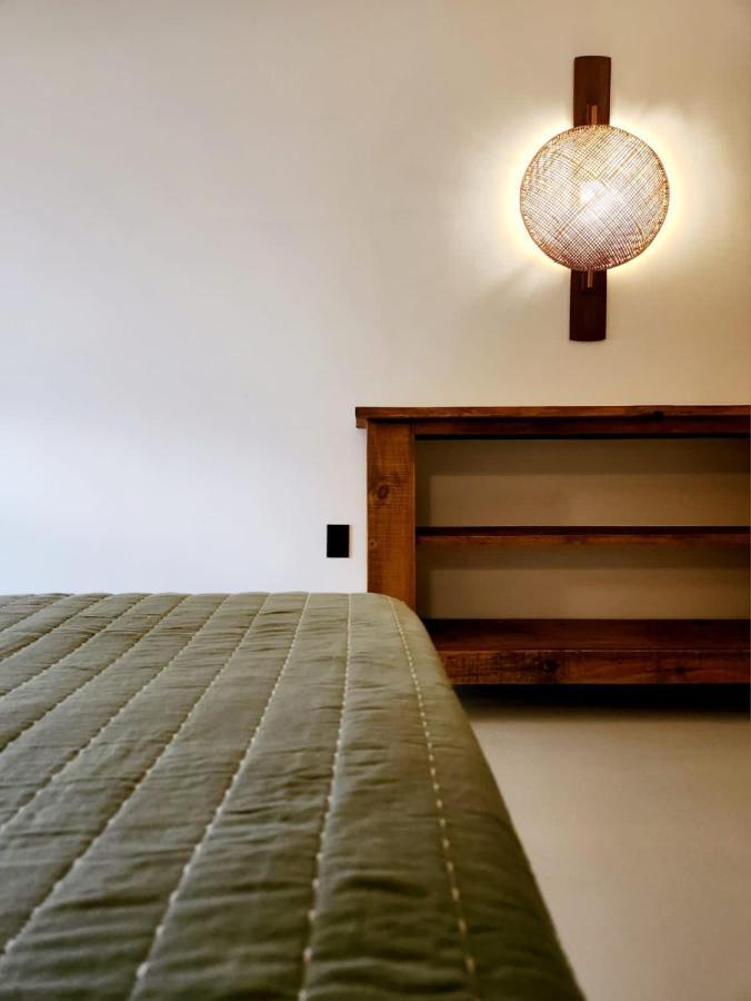 Outro Beach Hotel 卡姆布库 外观 照片